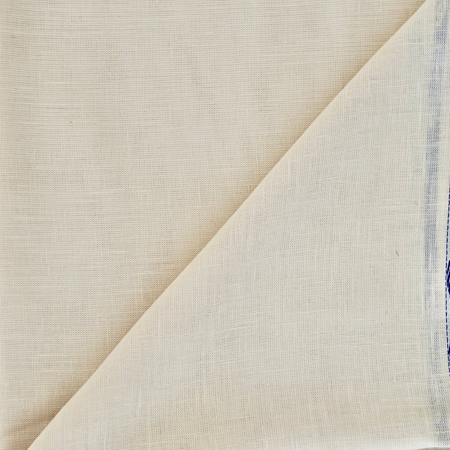 Pure Linen Blend 60 Lea - Color: Natural - Width: 58 inches